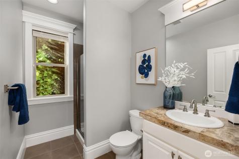 2989 NE Davis Loop Issaquah WA 98029