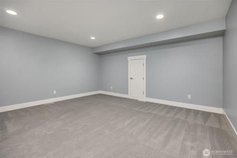 2989 NE Davis Loop Issaquah WA 98029