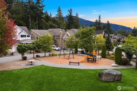 2989 NE Davis Loop Issaquah WA 98029