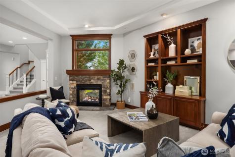 2989 NE Davis Loop Issaquah WA 98029