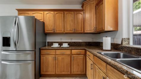 5525 Glenwood Avenue Everett WA 98203