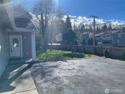 5525 Glenwood Avenue Everett WA 98203