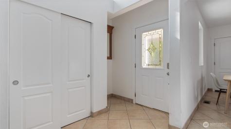 5525 Glenwood Avenue Everett WA 98203