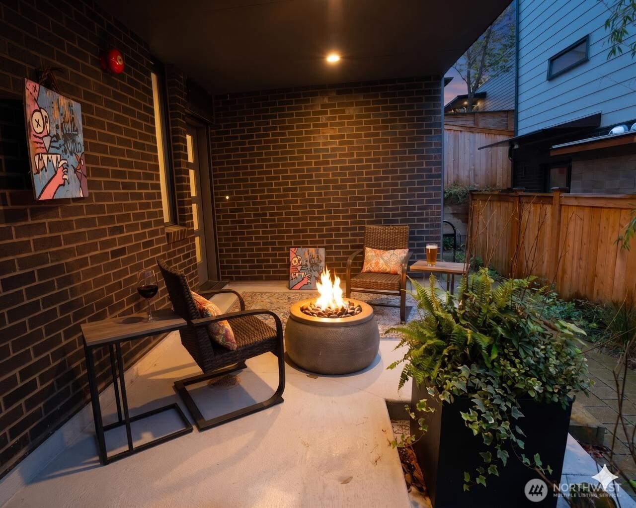 2624 Eastlake Avenue E Seattle WA 98102