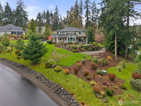4719 Sunset Point Lane NW Olympia WA 98502