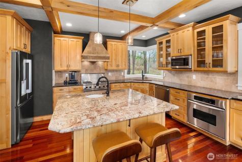 4719 Sunset Point Lane NW Olympia WA 98502