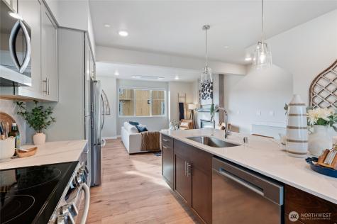 14424 Madison Way Lynnwood WA 98087