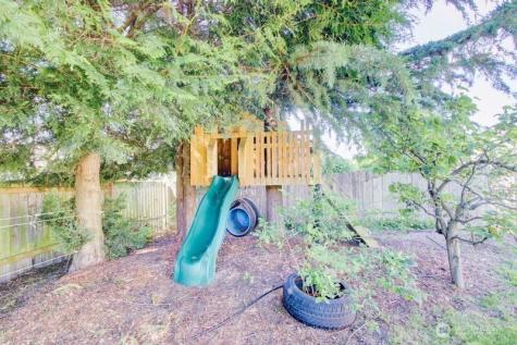 1113 Curtis Street Burlington WA 98233