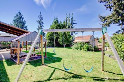 1113 Curtis Street Burlington WA 98233