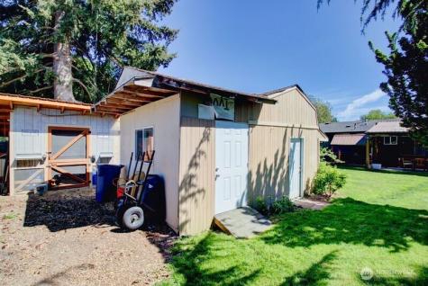 1113 Curtis Street Burlington WA 98233