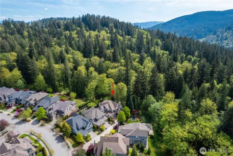 1408 29th Court NE Issaquah WA 98029