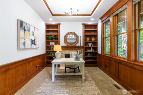 1408 29th Court NE Issaquah WA 98029