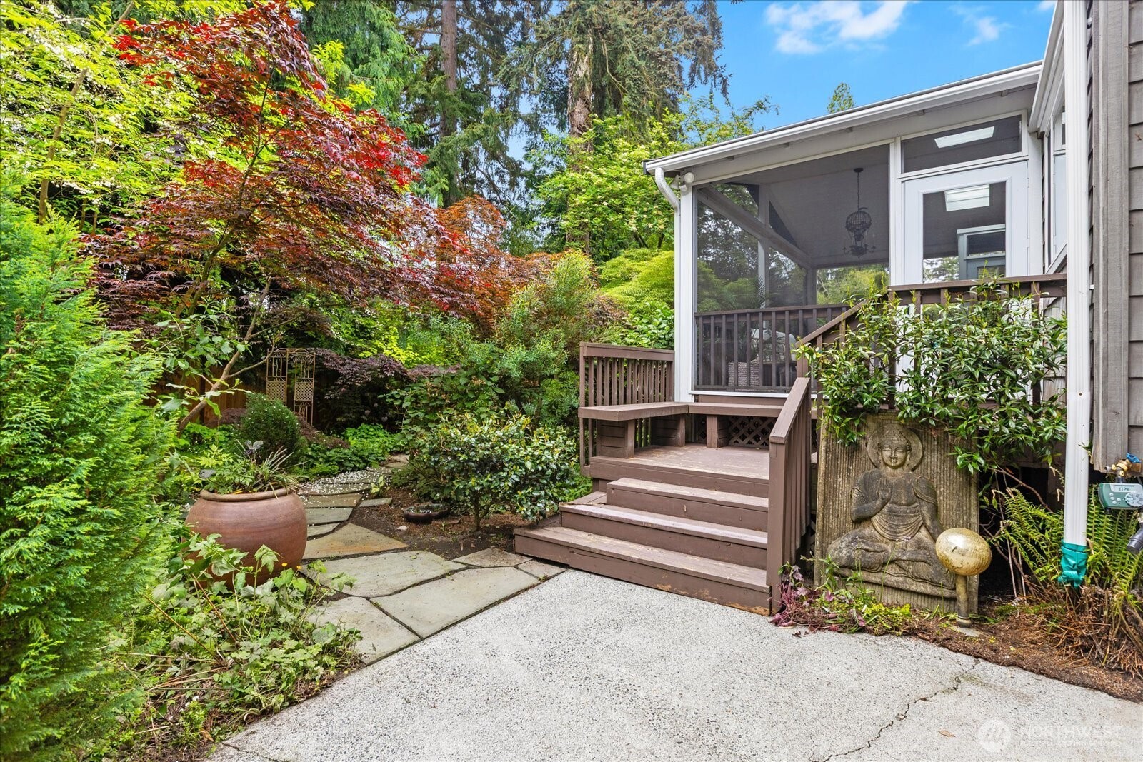 9918 227th Place SW Edmonds WA 98020