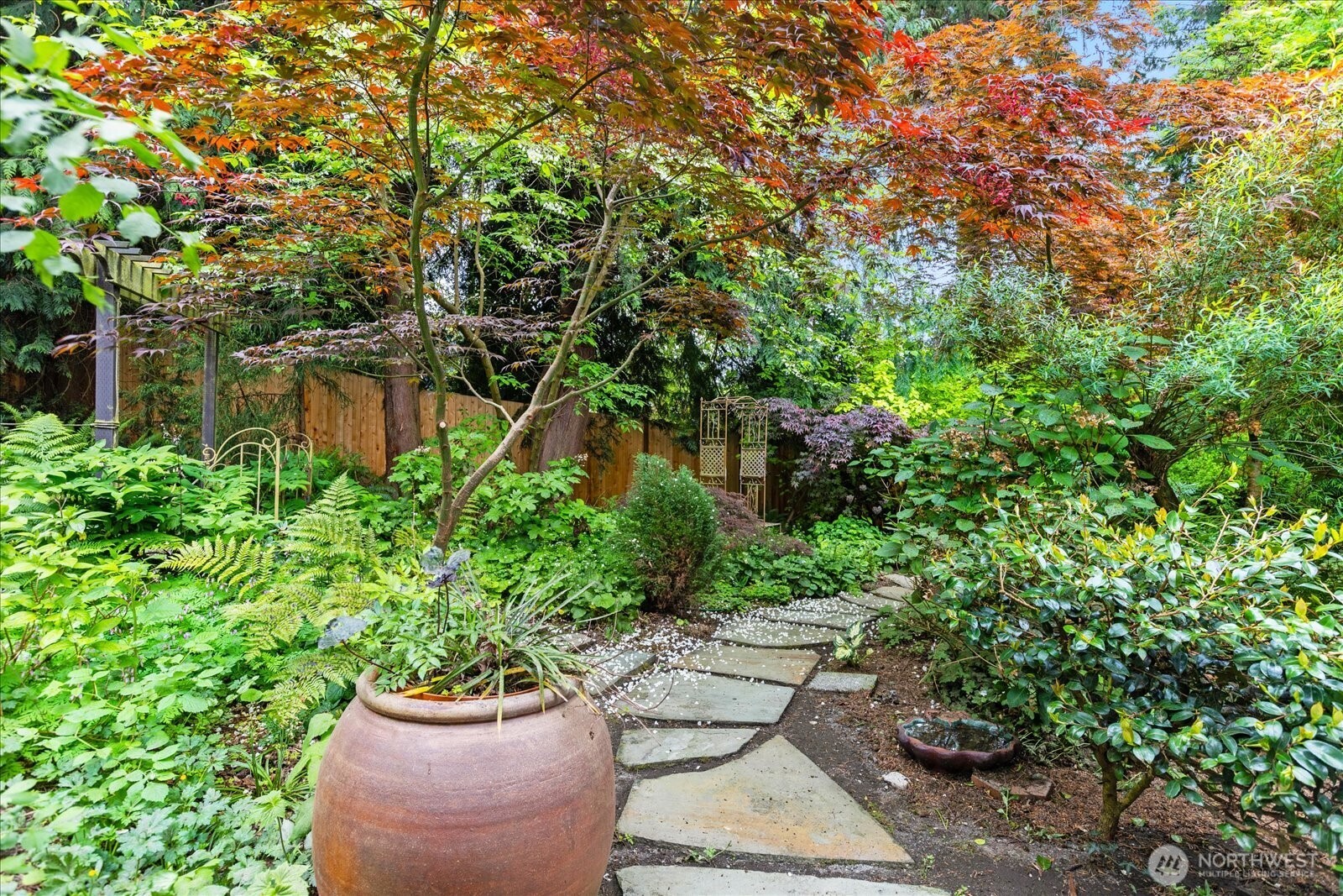 9918 227th Place SW Edmonds WA 98020