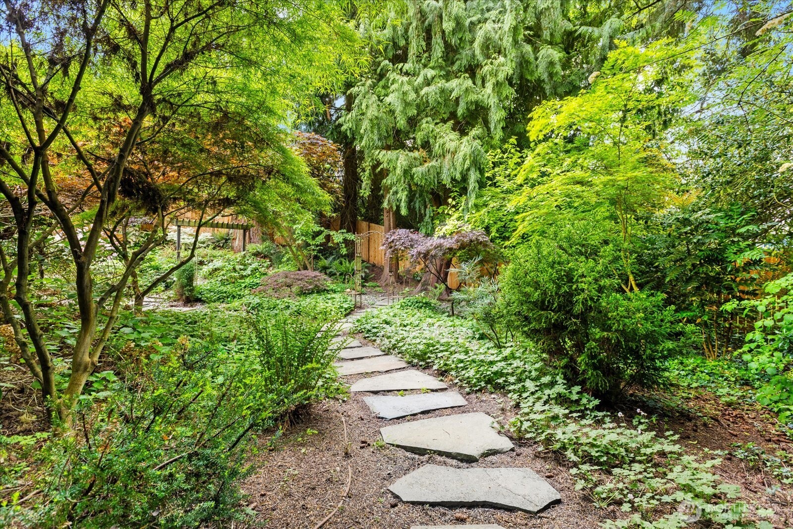 9918 227th Place SW Edmonds WA 98020