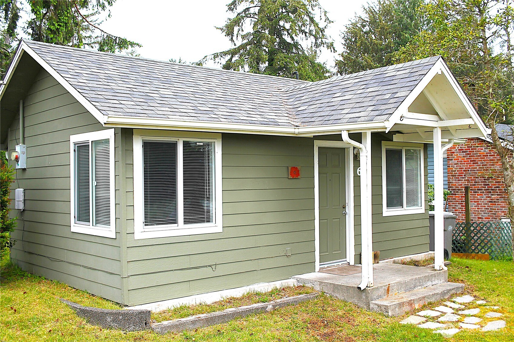 603 N Broadway Street Westport WA 98595