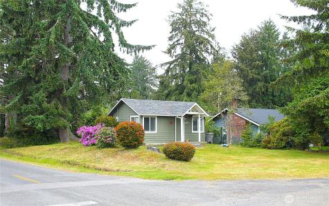 603 N Broadway Street Westport WA 98595