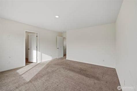 11948 64th Street E Puyallup WA 98372