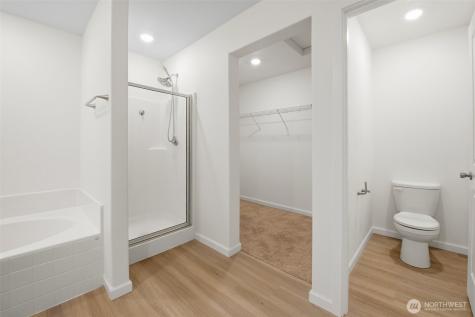 11948 64th Street E Puyallup WA 98372