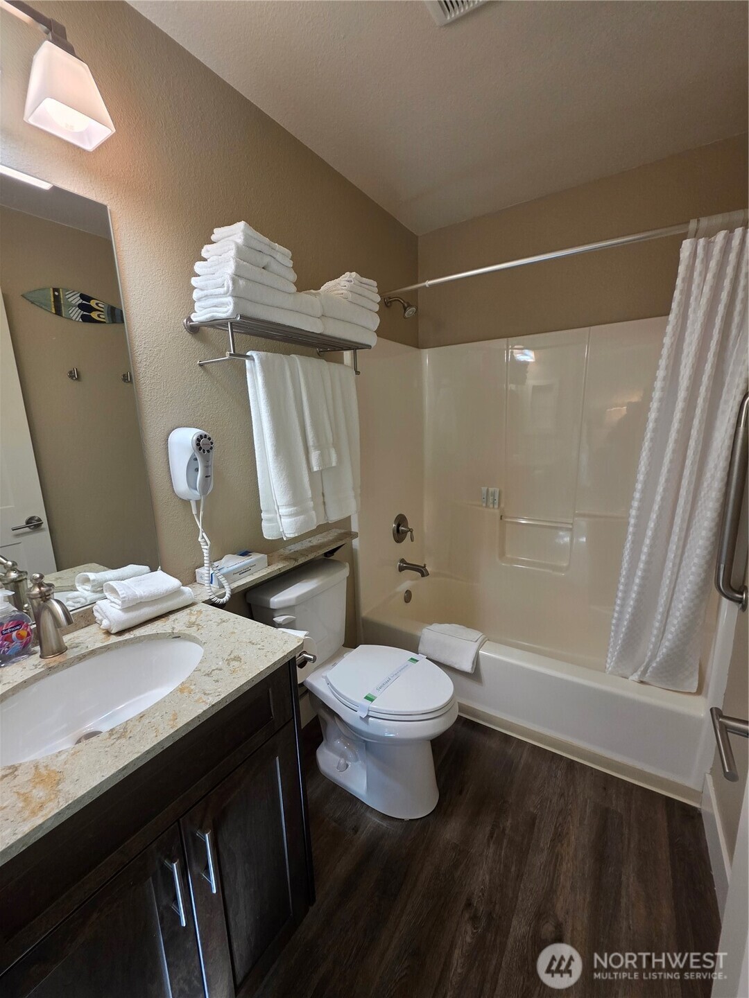 1 Beach 557-e Manson WA 98831