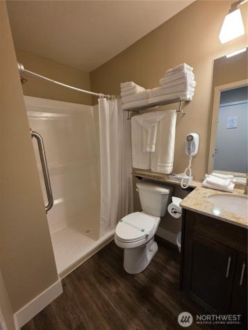 1 Beach 557-e Manson WA 98831
