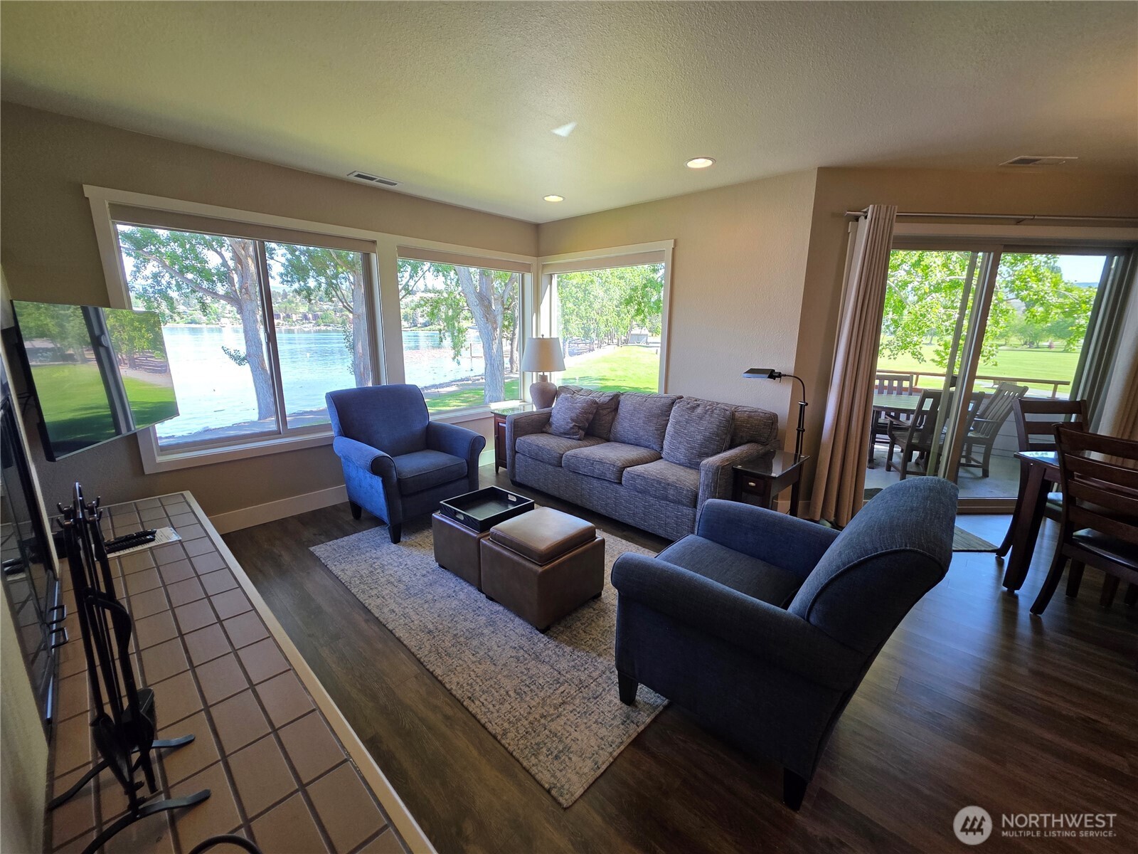 1 Beach 557-e Manson WA 98831