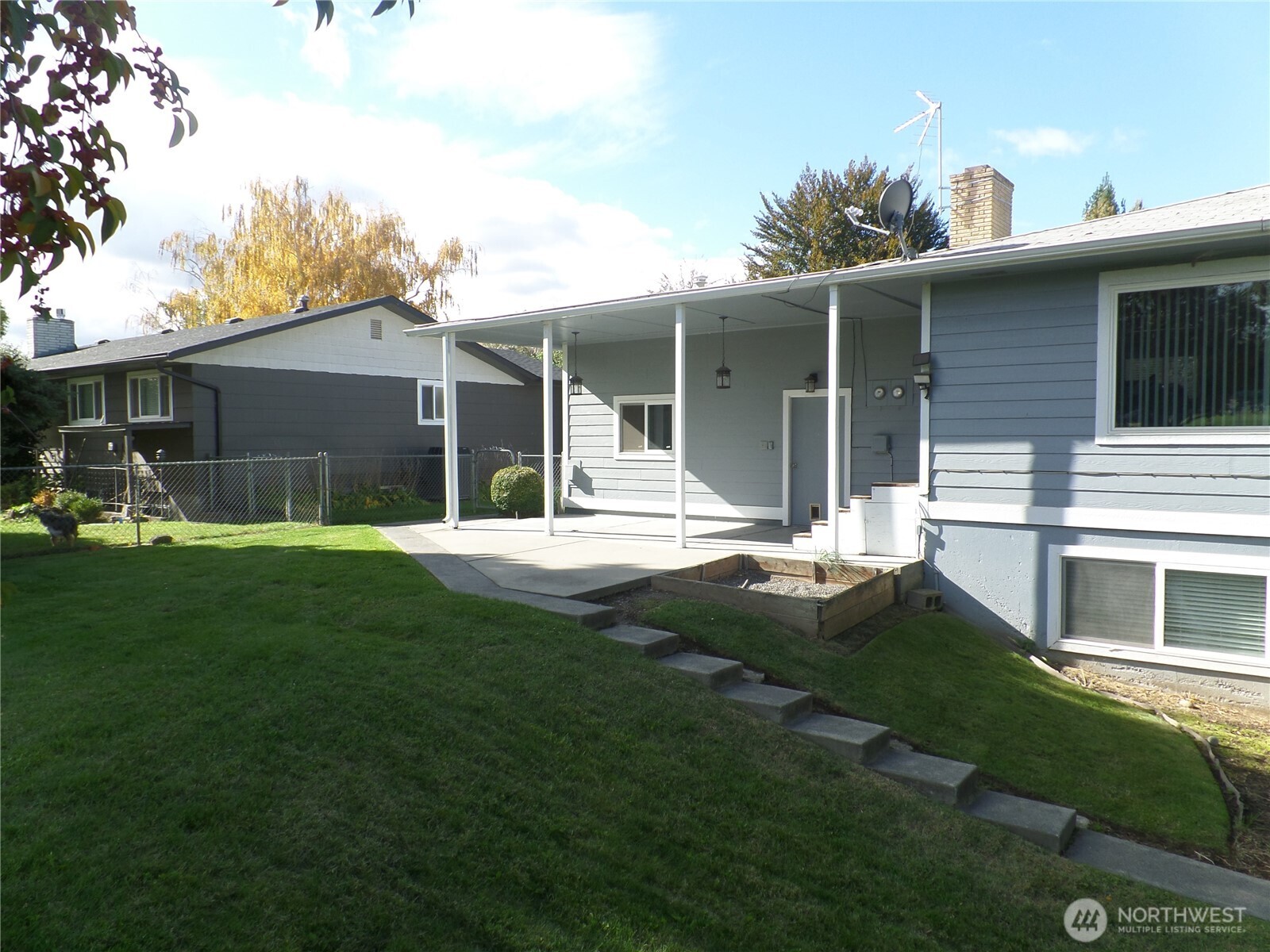 32 NE Tremont Drive College Place WA 99324