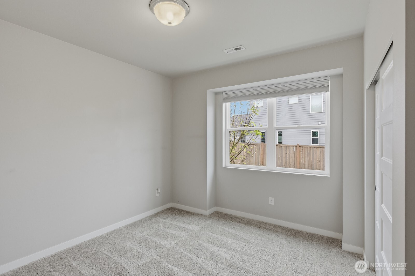 6132 47th Place NE Marysville WA 98270
