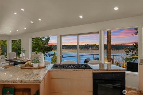 936 170th Place SE Bellevue WA 98008