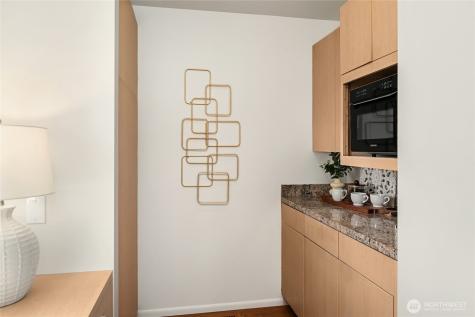 936 170th Place SE Bellevue WA 98008