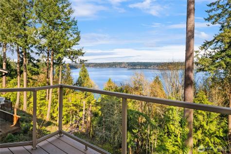 936 170th Place SE Bellevue WA 98008