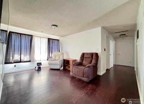 305 N Earl Road Moses Lake WA 98837