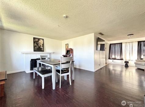 305 N Earl Road Moses Lake WA 98837