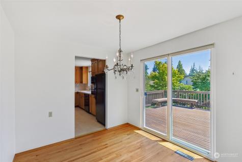 8420 214th Place SW Edmonds WA 98026
