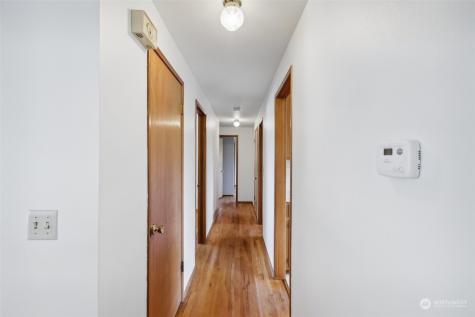 8420 214th Place SW Edmonds WA 98026