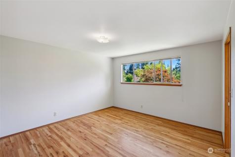 8420 214th Place SW Edmonds WA 98026