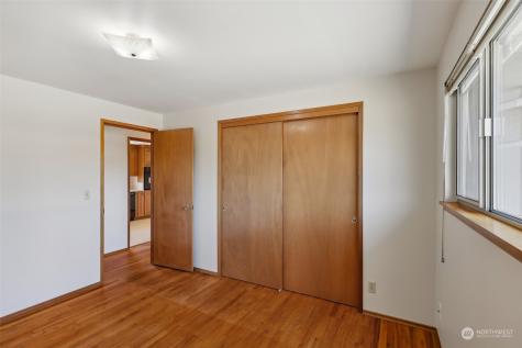 8420 214th Place SW Edmonds WA 98026