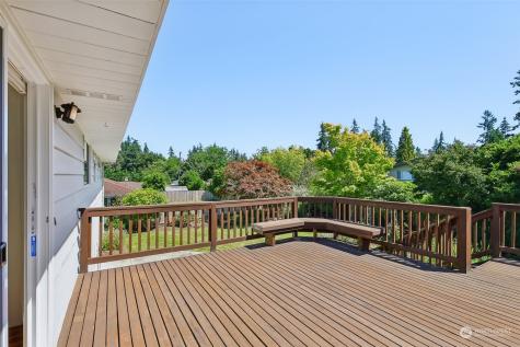 8420 214th Place SW Edmonds WA 98026