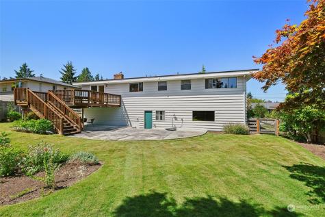 8420 214th Place SW Edmonds WA 98026