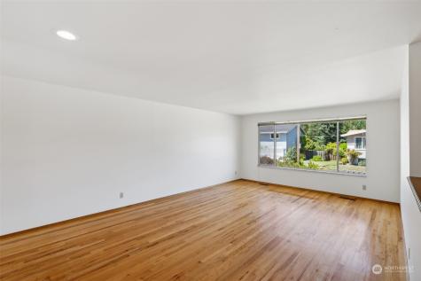 8420 214th Place SW Edmonds WA 98026