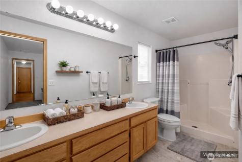 7606 187th Avenue SW Rochester WA 98579