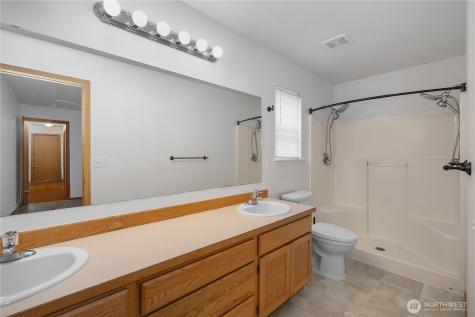 7606 187th Avenue SW Rochester WA 98579