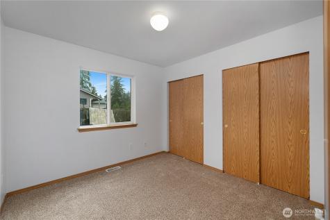 7606 187th Avenue SW Rochester WA 98579