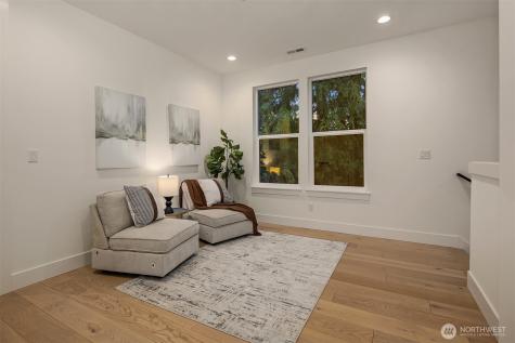 12105 NE 105th Street Kirkland WA 98033