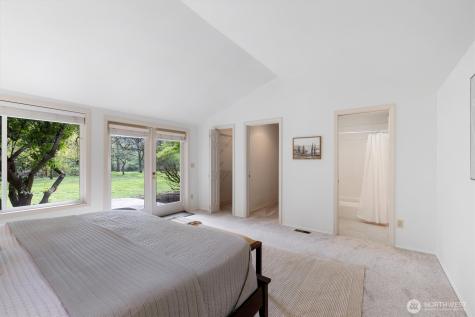 24309 SE 25th Street Sammamish WA 98075