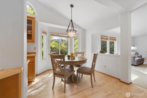 24309 SE 25th Street Sammamish WA 98075