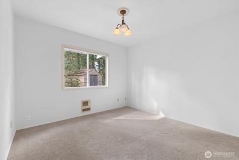 24309 SE 25th Street Sammamish WA 98075