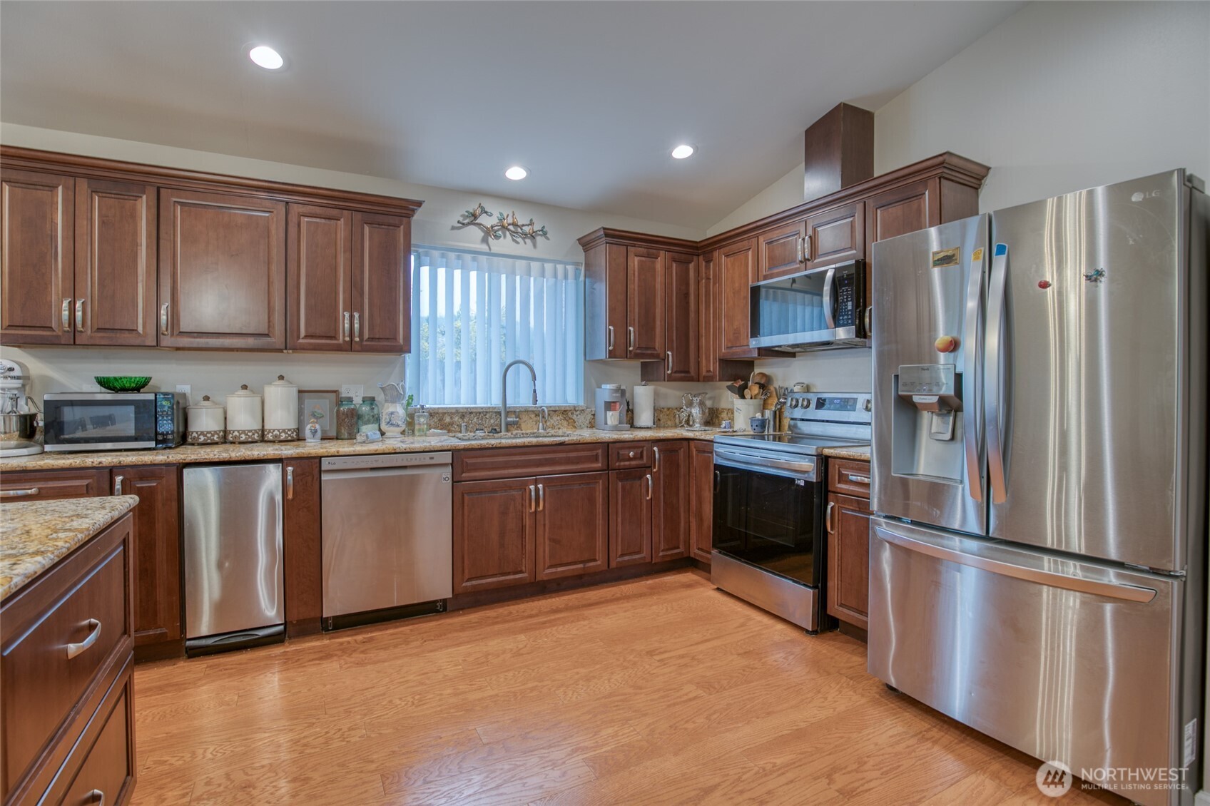 3214 Sanderling Drive Hoquiam WA 98550