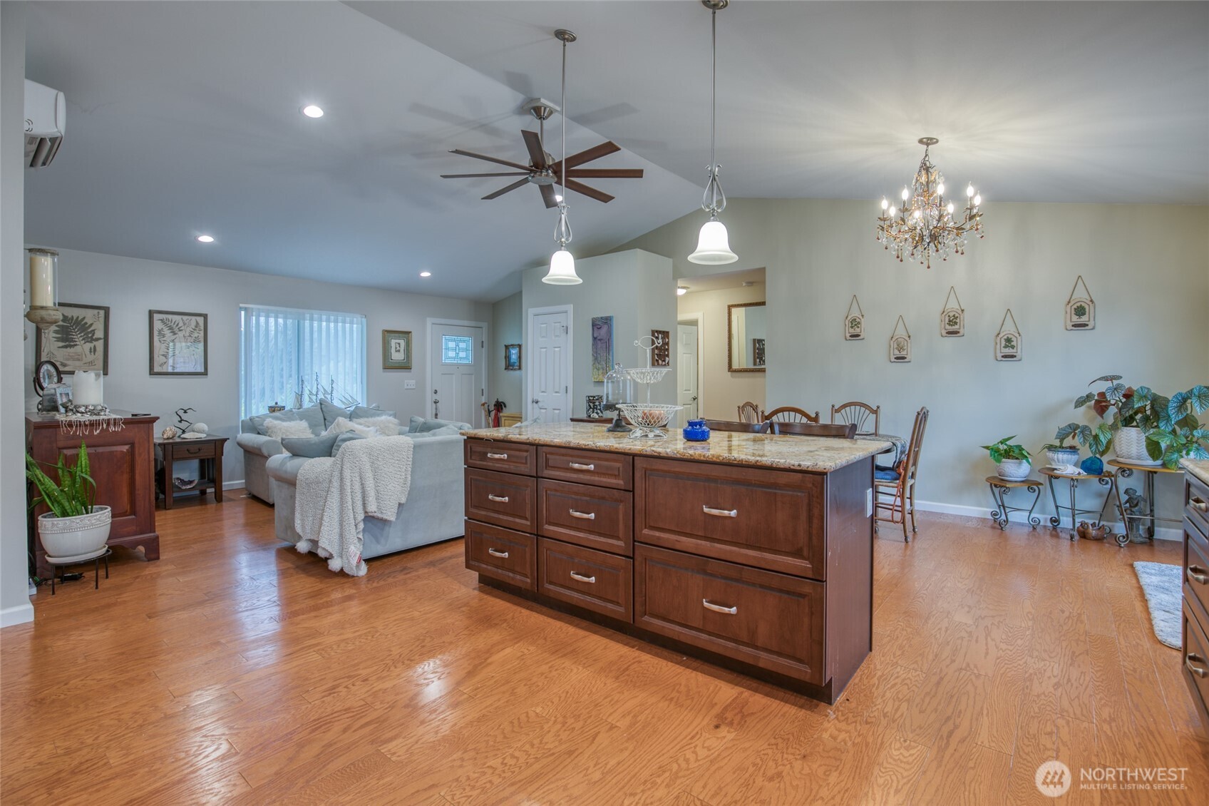 3214 Sanderling Drive Hoquiam WA 98550