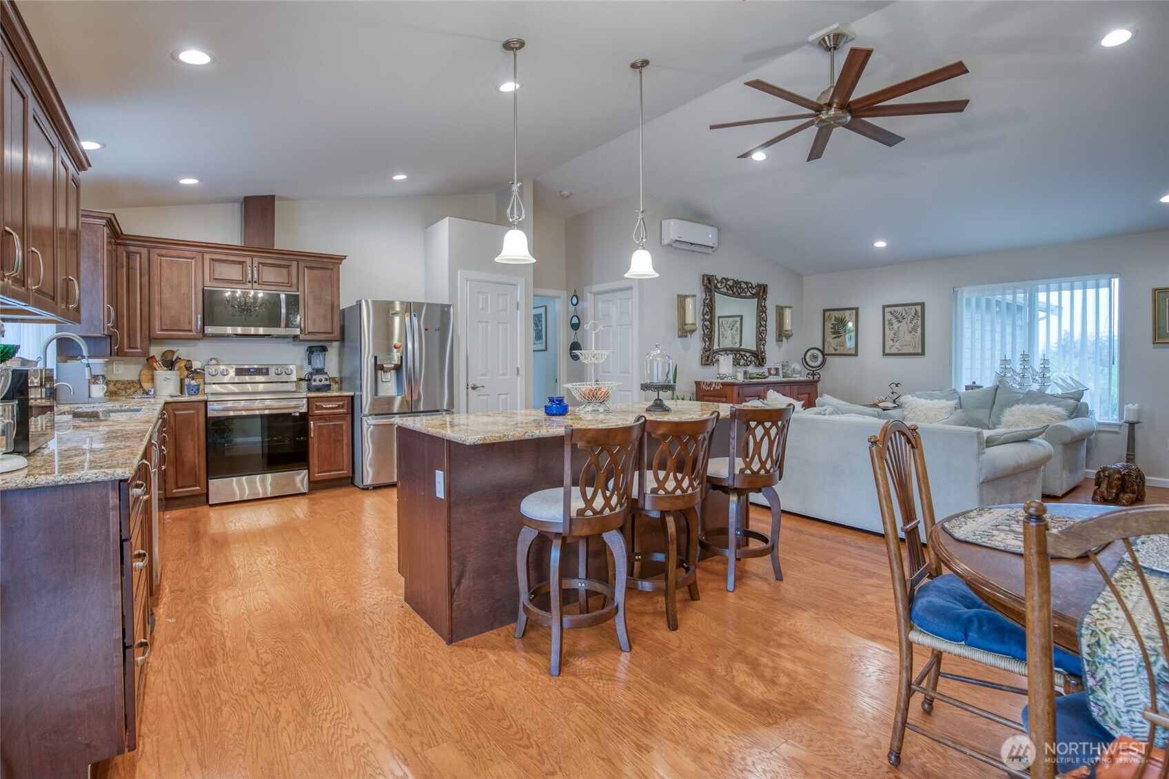 3214 Sanderling Drive Hoquiam WA 98550
